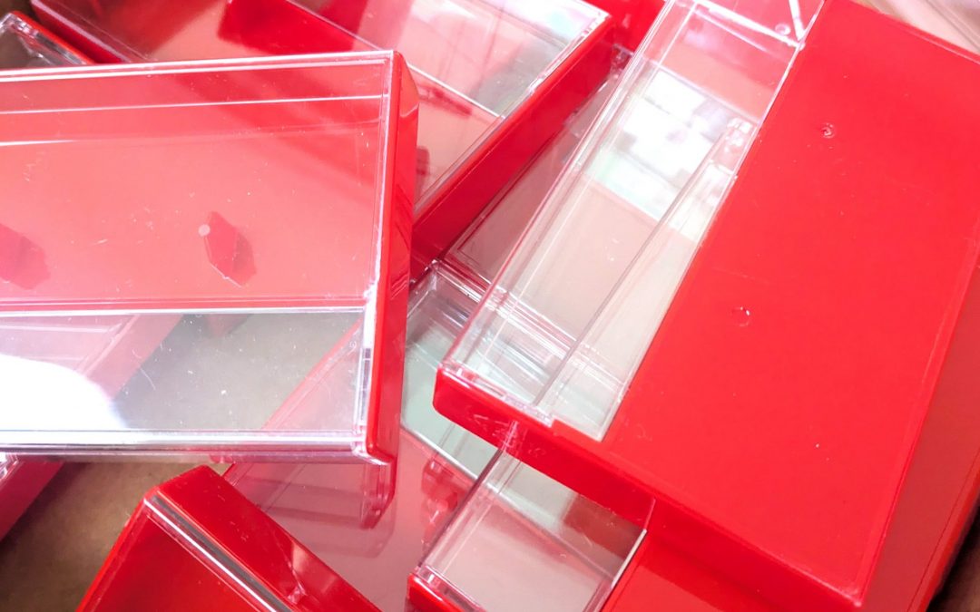 Schnäppchen_Boxen_rot